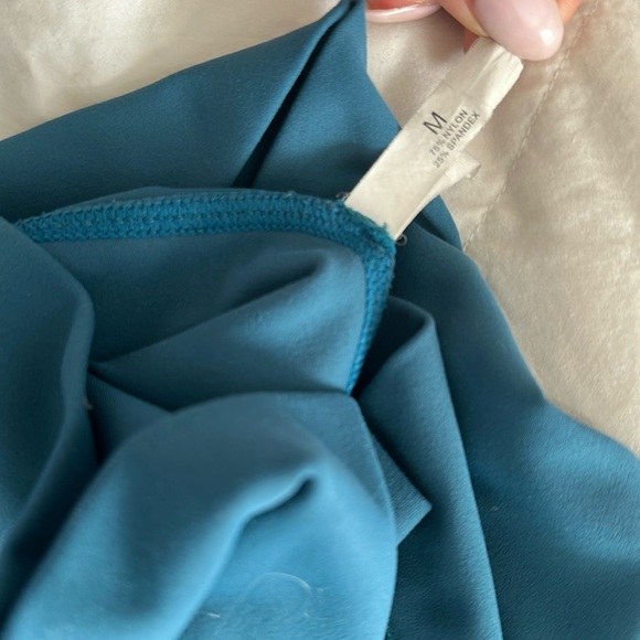 💙 NVGTN High Waisted Workout Leggings | Buttery Soft | Teal | Size M 💙 - Picture 6 of 6